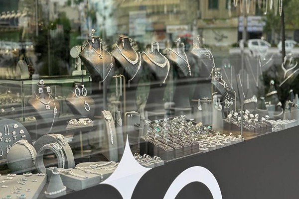 رونق بازار نقره در سایه گرانی طلا و کاهش قدرت خرید مردم