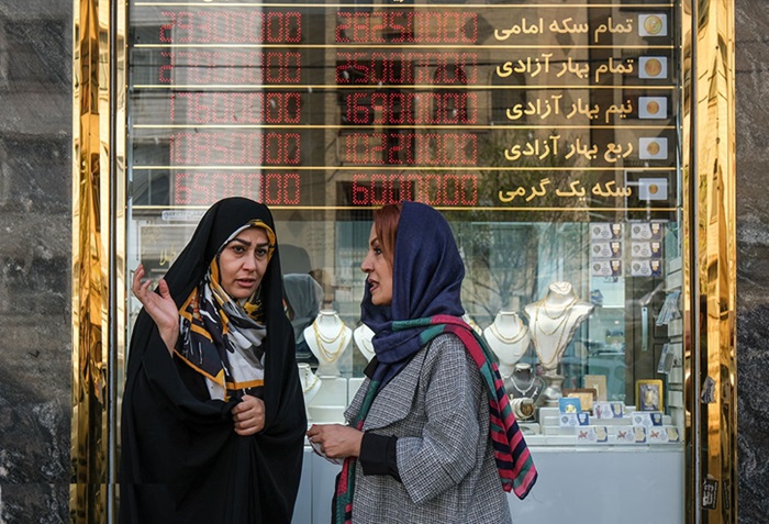 پیش بینی قیمت دلار؛ ثبات نسبی بازار ارز ادامه می یابد؟