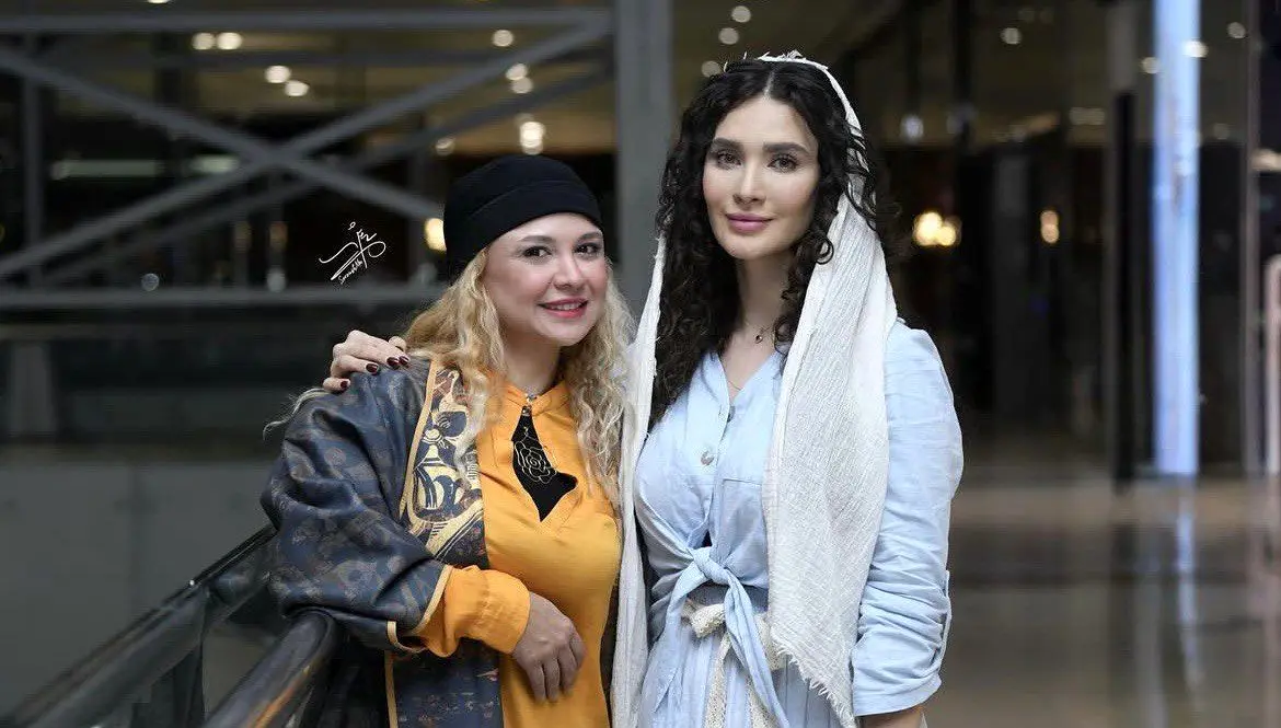 تیپ‌های جنجالی جشنواره فیلم کوتاه تهران؛ از تغییر چهره بازیگر لیسانسه‌ها تا پوشش اسپرت ساقی حاجی‌پور!