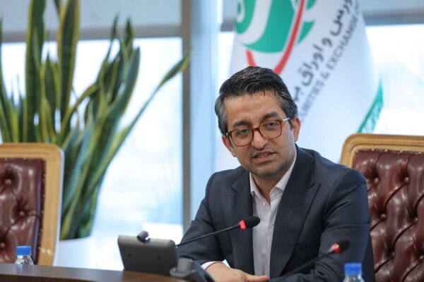 زمینه اجتماعی فروش بنزین سوپر در بورس کالا فراهم است زمینه اجتماعی فروش بنزین سوپر در بورس کالا فراهم است