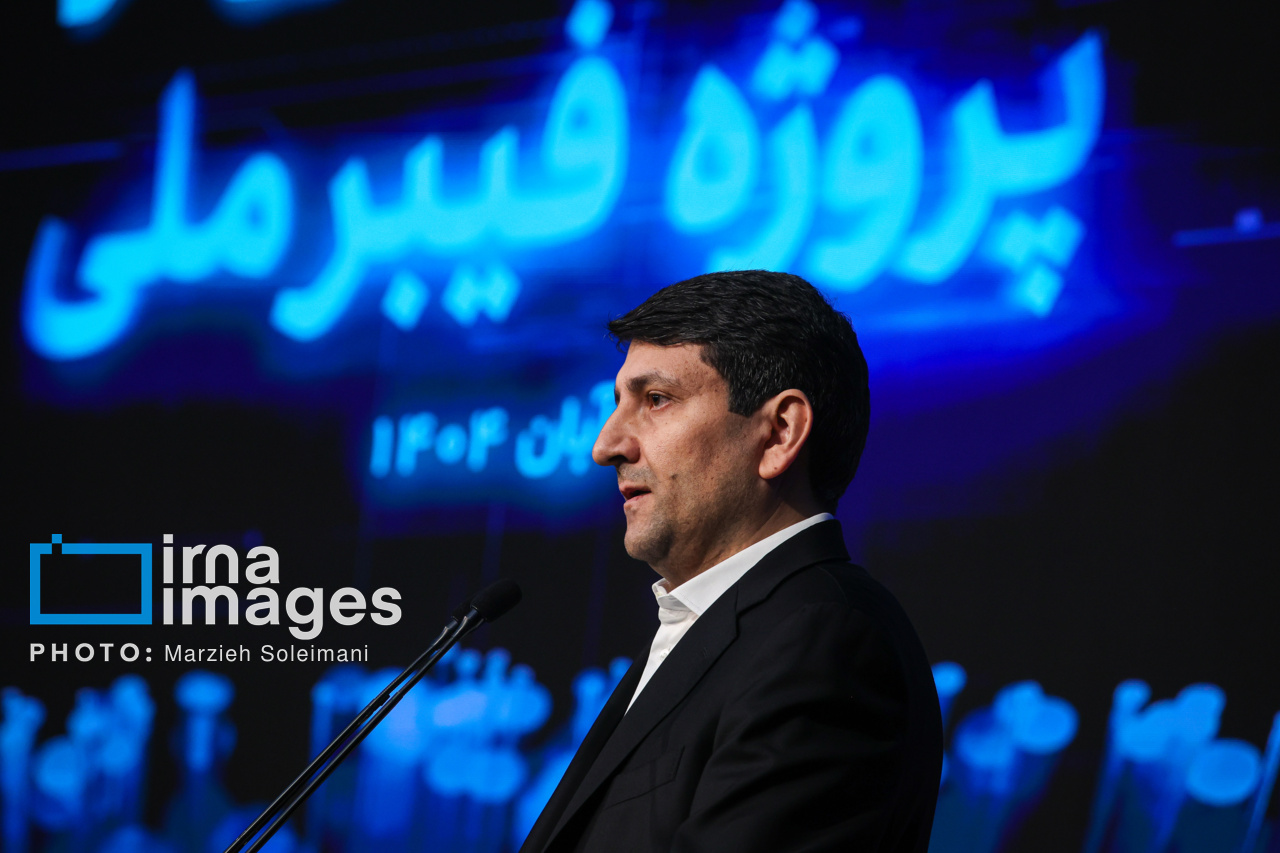 مقاومت از جنس کوه در برابر فناوری محکوم به شکست است / گذر از سیم مسی آغاز شکوفایی ارتباطات