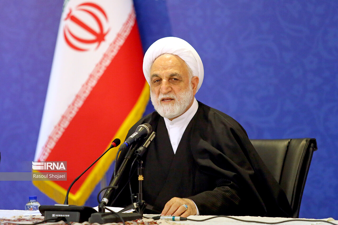 اژه‌ای: در موضوع نهاده‌های دامی اجازه ندهیم حقوق مردم تضییع شود