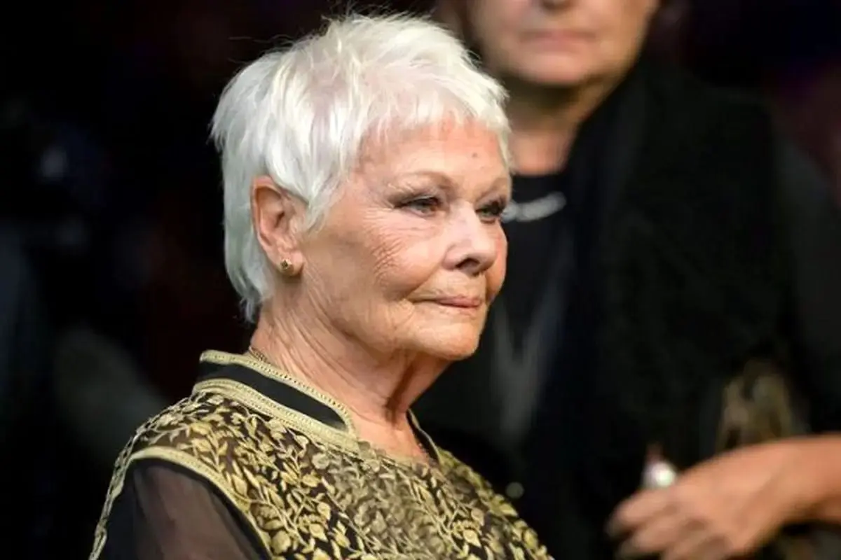 این ستاره بریتانیایی بینایی اش را از دست داد این ستاره بریتانیایی بینایی اش را از دست داد