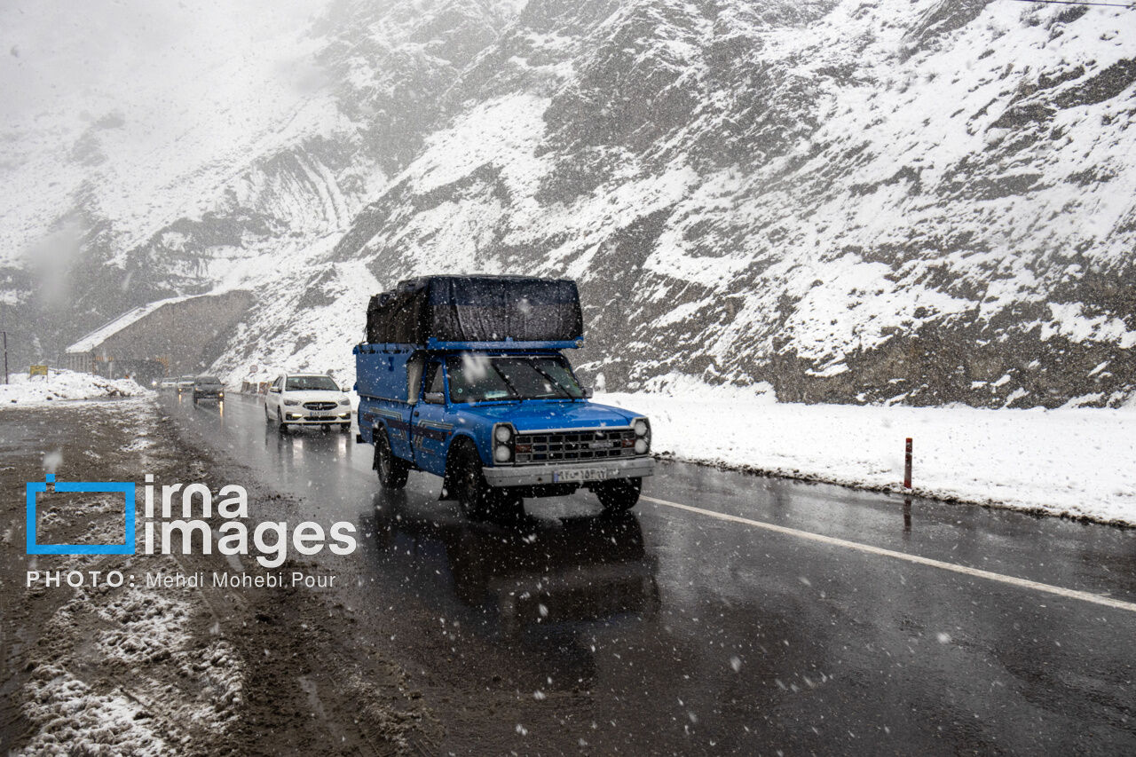 برف و باران در ۲۸ استان/ ممنوعیت تردد در برخی از محورها