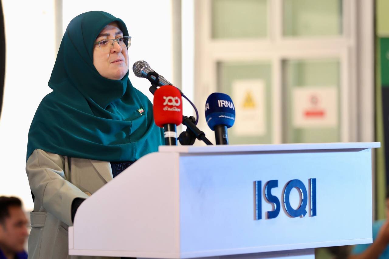 مهاجرانی: دولت از حضور مؤثر بخش خصوصی در رشد اقتصادی حمایت می‌کند