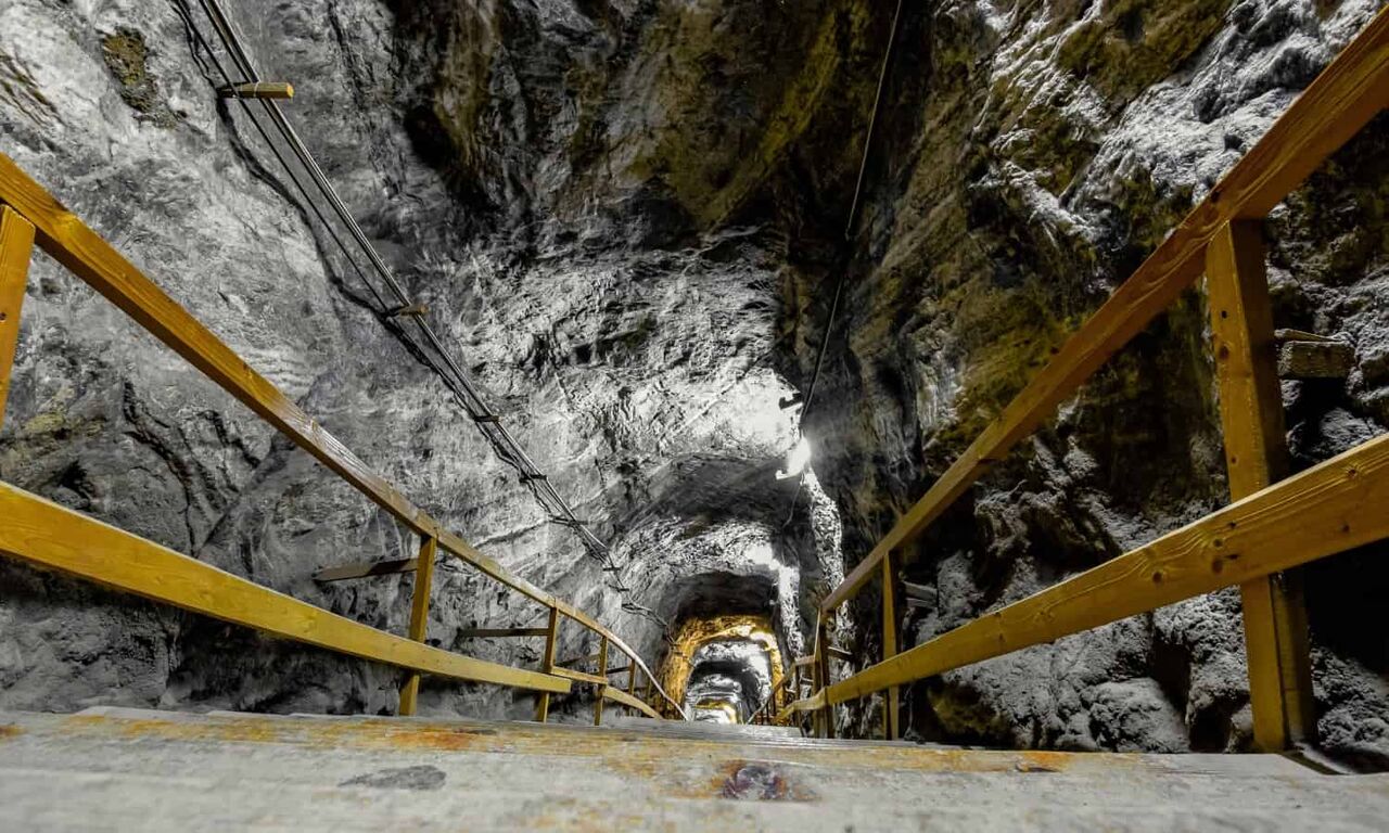 مواد معدنی کمیاب، صحنه جدید رقابت ژئوپلیتیکی؛ «رونق چهارم» در دل زمین مواد معدنی کمیاب، صحنه جدید رقابت ژئوپلیتیکی؛ «رونق چهارم» در دل زمین