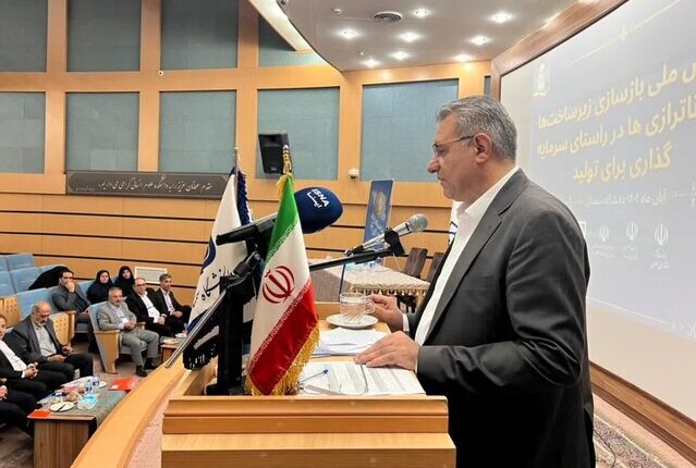 هشدار معاون وزیر کار درباره کسری صندوق‌های بازنشستگی
