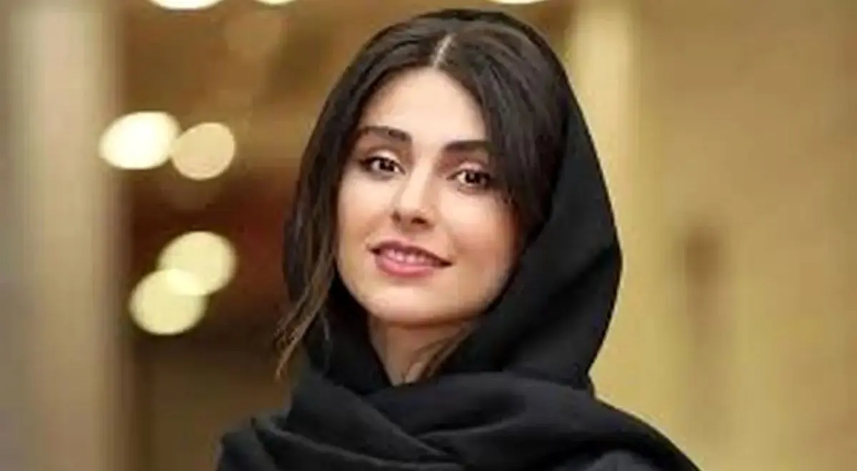 پروانه کریستالی لاله مرزبان ترند شد؛ بازیگر سریال «آبان» در فوتوشوت هوش مصنوعی پروانه کریستالی لاله مرزبان ترند شد؛ بازیگر سریال «آبان» در فوتوشوت هوش مصنوعی