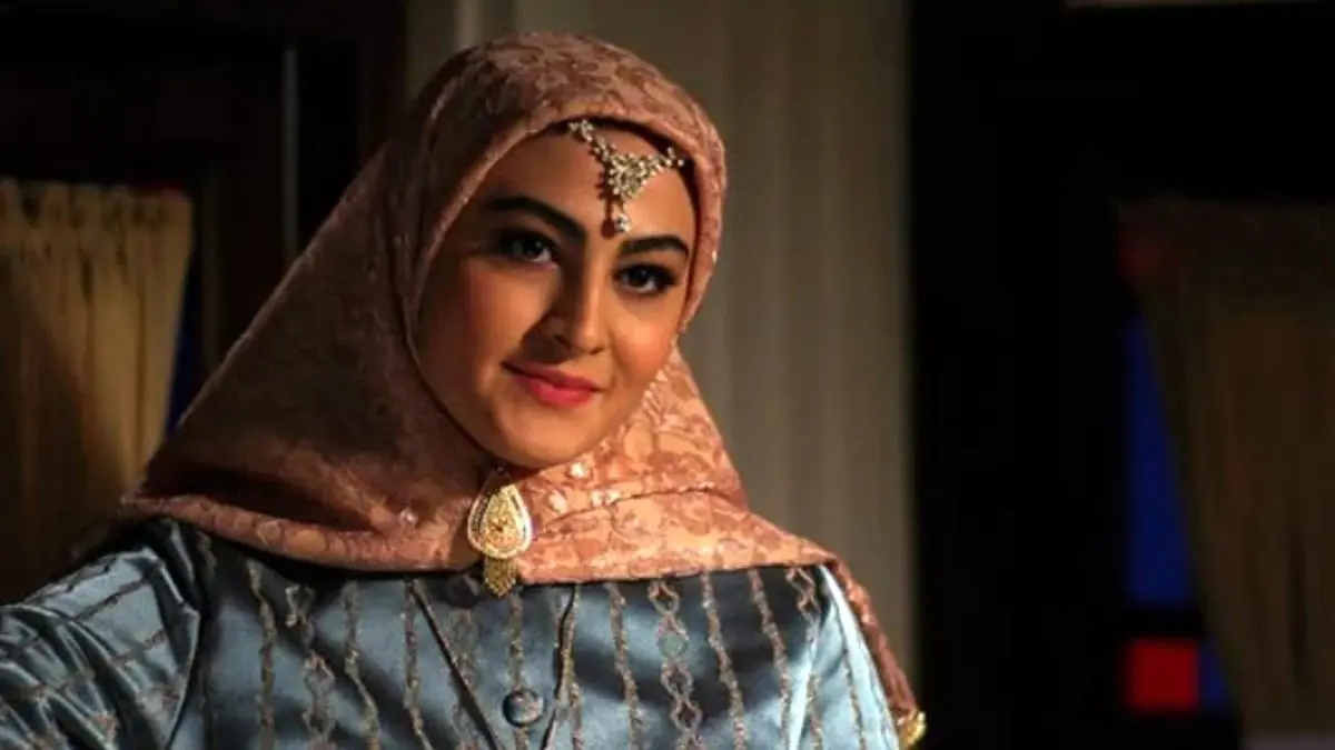 چهره‌ای متفاوت از “فخرالزمان”: مریم مؤمن در یک قاب کاملاً نچرال!