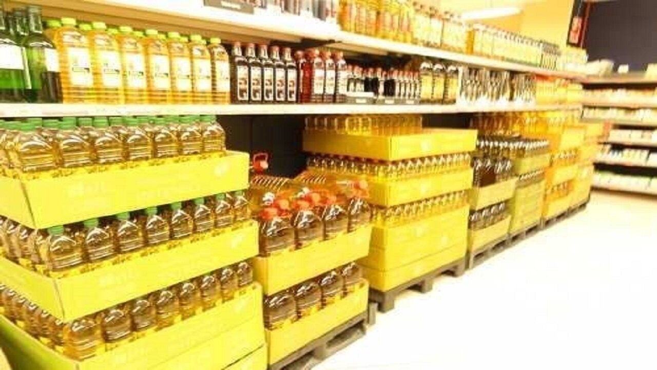 فروش روغن مشروط به کیک و تن‌ماهی شد!