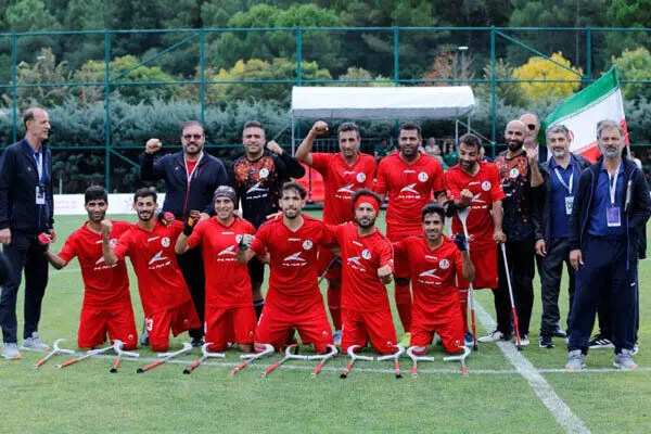 عجیب و البته تلخ؛ سفر عجیب تیم ملی با کشتی حامل گوجه فرنگی عجیب و البته تلخ؛ سفر عجیب تیم ملی با کشتی حامل گوجه فرنگی