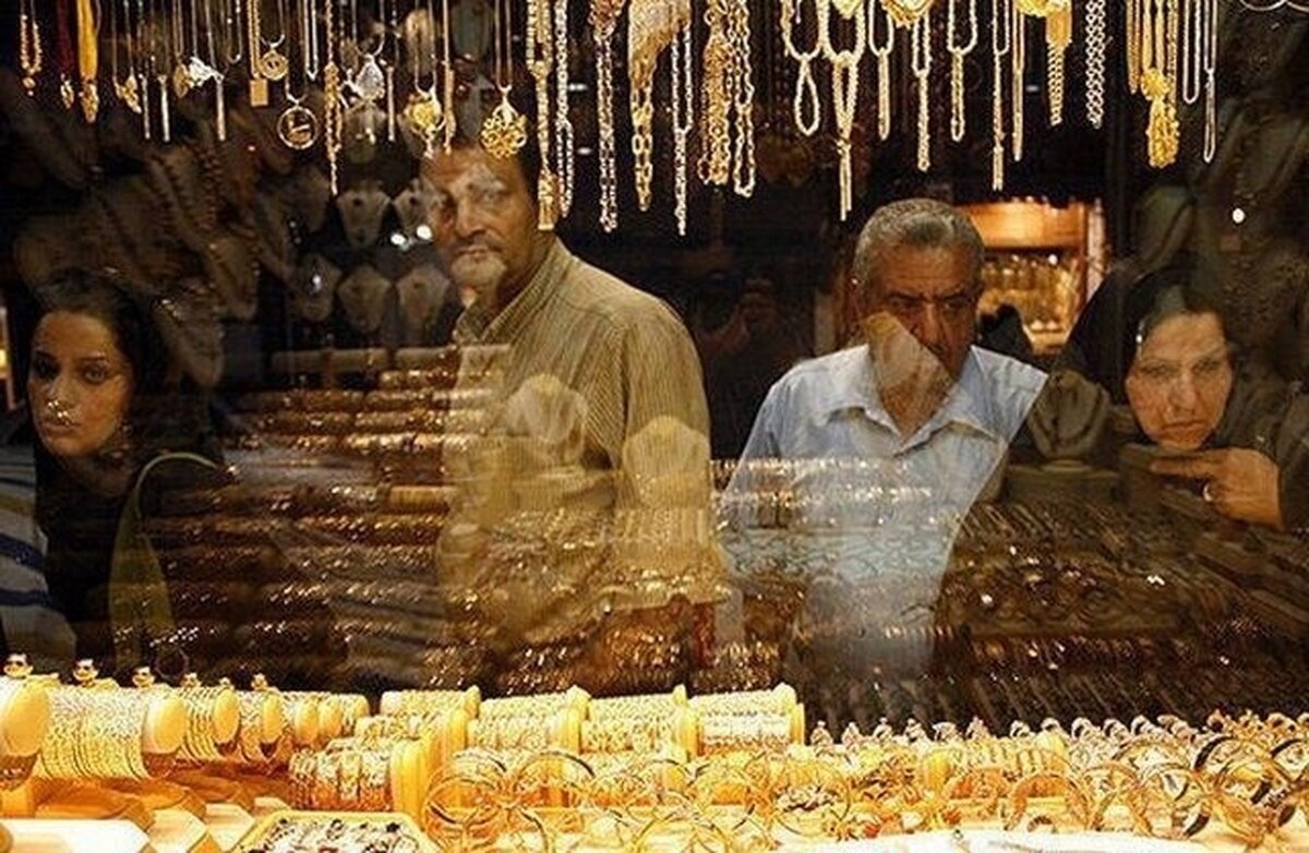 قیمت طلا و سکه در پایان چهارمین هفته بهمن/ سکه نزدیک به ۶ میلیون تومان تغییر کرد، طلا ۵۰۰ هزار تومان