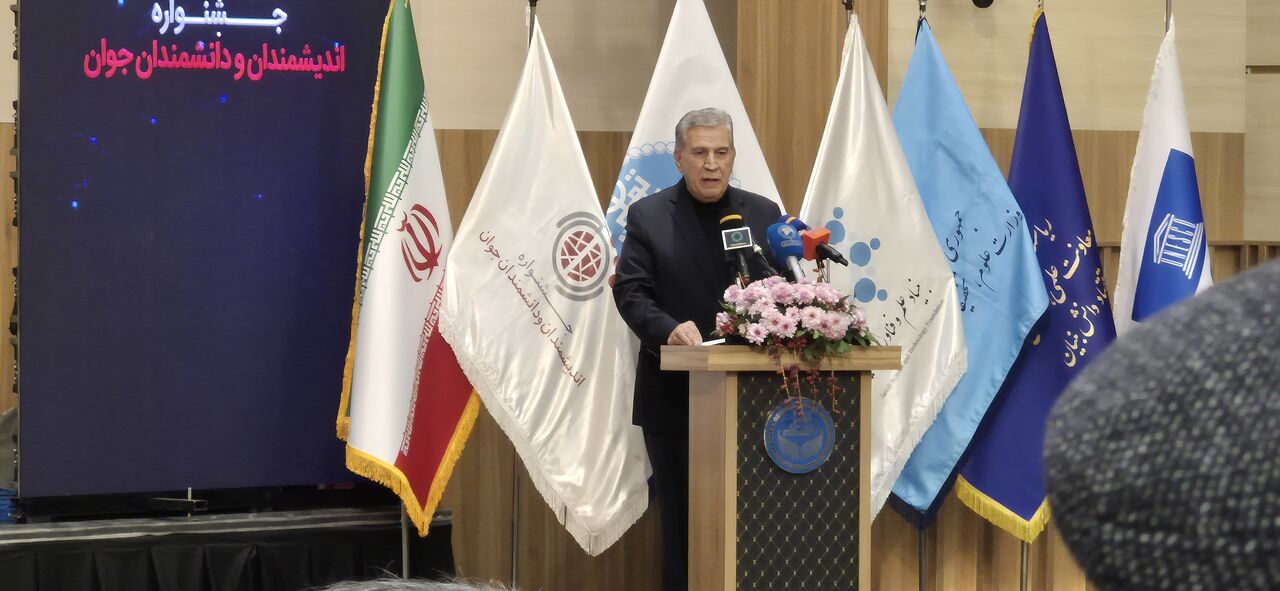 نخبگان دانشگاهی پیشتاز حل مسائل کشور باشند نخبگان دانشگاهی پیشتاز حل مسائل کشور باشند