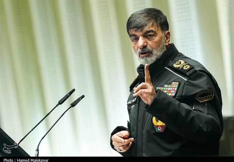 دستگیری عوامل اصلی اغتشاشات/ سلاح سرد آلت قتاله اکثر کشته شدگان – تسنیم دستگیری عوامل اصلی اغتشاشات/ سلاح سرد آلت قتاله اکثر کشته شدگان – تسنیم