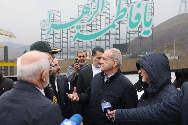 پزشکیان: تجهیز واحدهای مسکونی به سامانه‌های نوین انرژی ضروری است