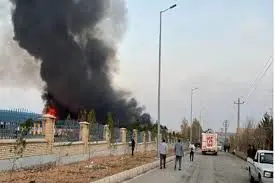 آتش‌سوزی «شمس جاوید» در آبادان؛ فرماندار: علت حادثه، سهل‌انگاری در رعایت نکات ایمنی جوشکاری است