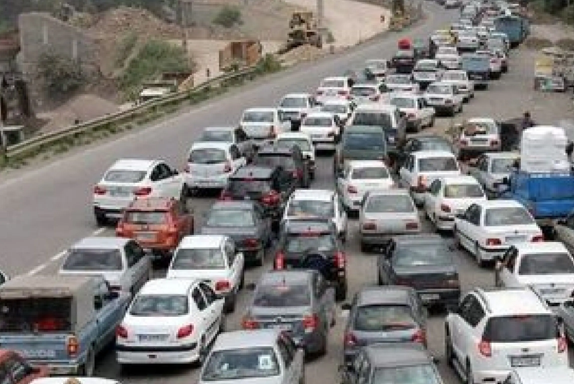 در برخی از جاده‌های کشور محدودیت‌های ترافیکی اعمال شد + جزئیات