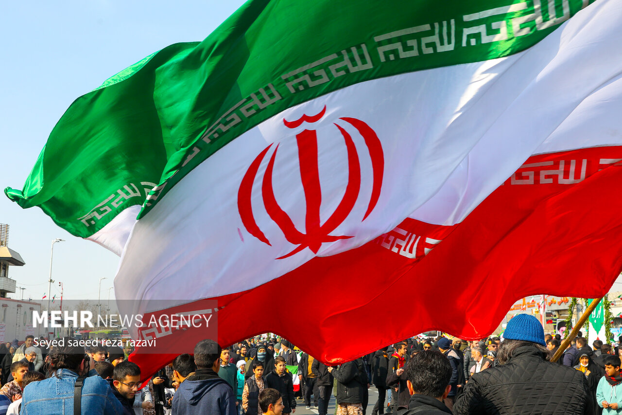 راهپیمایی ۲۲ بهمن تا دقایقی دیگر در سراسر کشور آغاز می‌شود