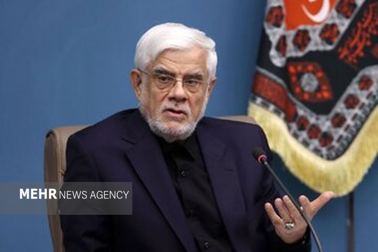 عارف: دولت را از اولین روز در شرایط جنگی اداره کرده‌ایم