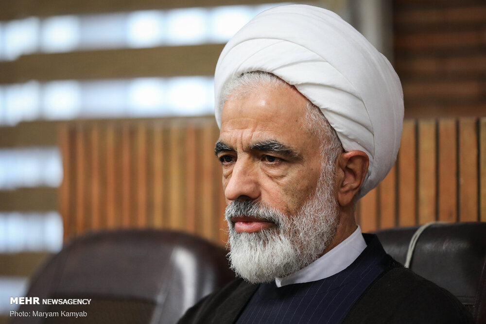 معاون حقوقی رئیس جمهور درگذشت محمد قمی را تسلیت گفت معاون حقوقی رئیس جمهور درگذشت محمد قمی را تسلیت گفت