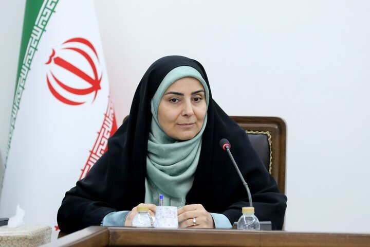 تاکید وزیر راه بر تقویت همکاری‌ها برای حمل کالای اساسی