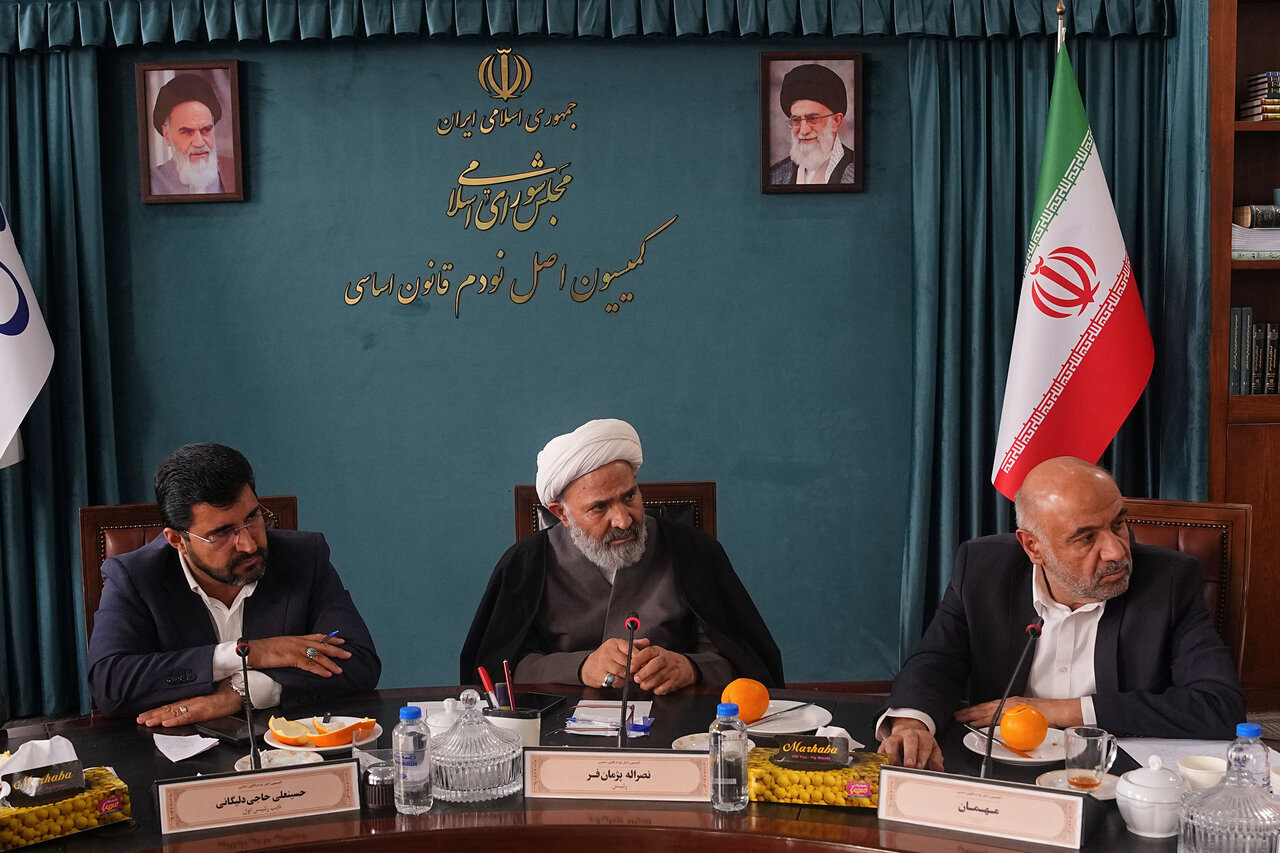 گفت و گوی مهم کمیسیون اصل نود با میدری برای اصلاح دهک‌بندی‌ها/ پژمانفر: مدل دهک‌بندی باید کنار گذاشته شود