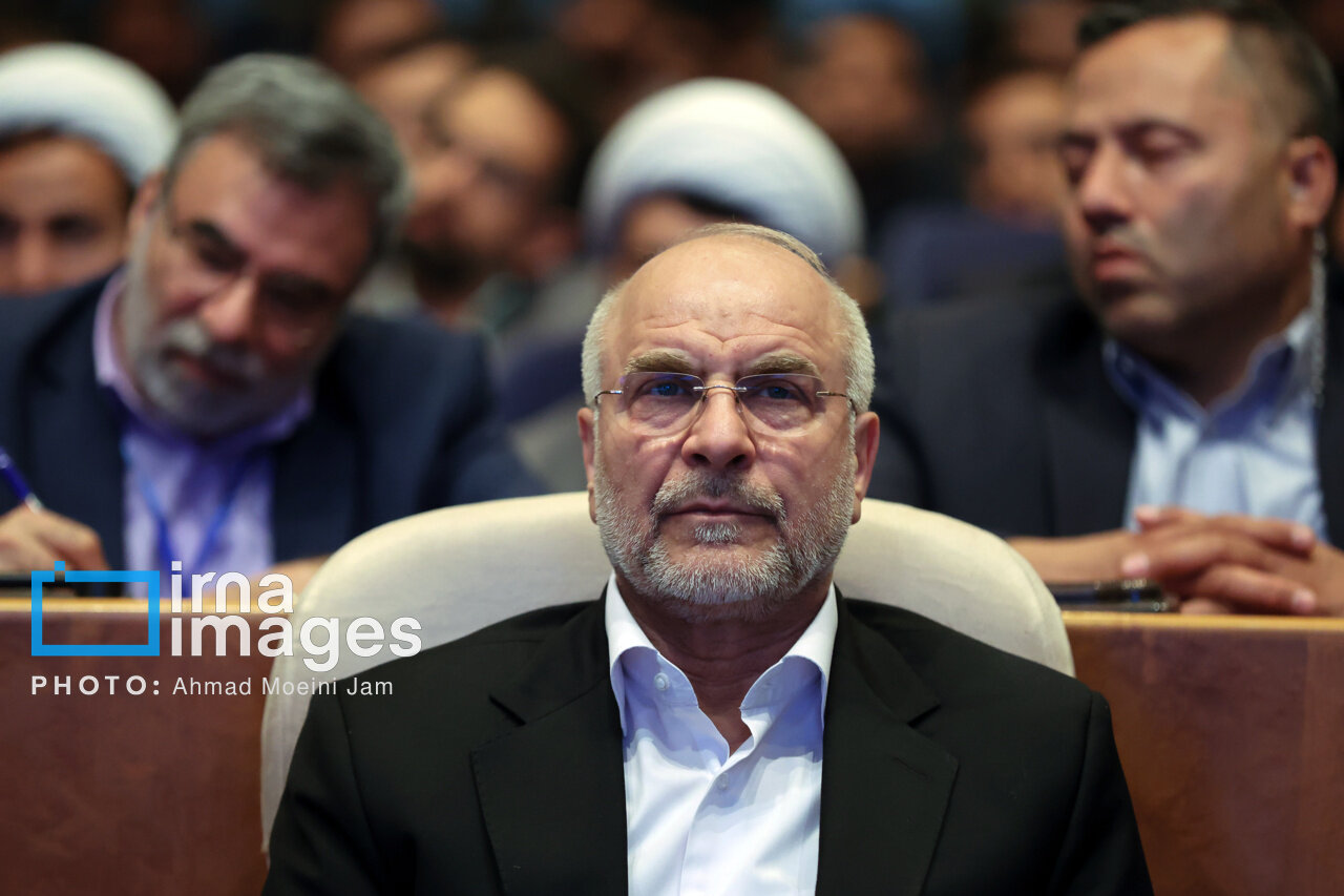 قالیباف پاسخ ترامپ را داد؛ کارت‌هایت تمام شده و ما هنوز کارت داریم! + عکس