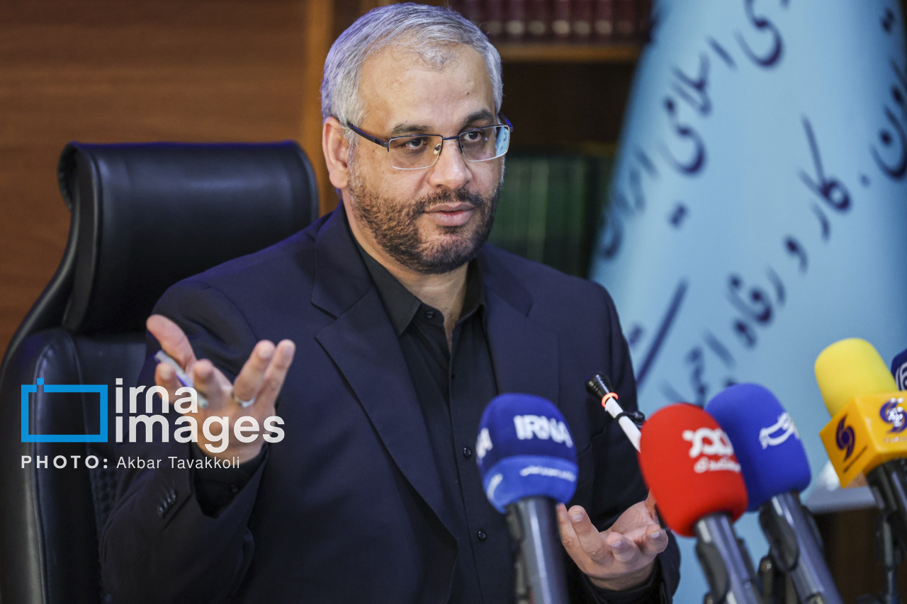 معاون وزیرکار از افزایش ۳۰درصدی منابع قرض الحسنه اشتغال در سالجاری خبر داد