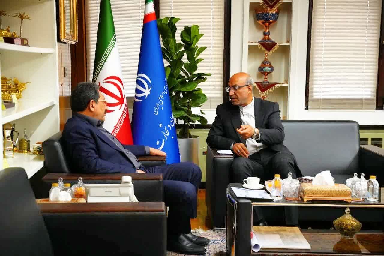 قول وزیر صمت برای تسریع در الحاق قصرشیرین و گیلانغرب به طرح تجارت مرزی