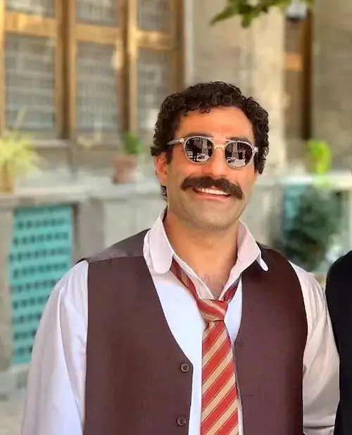 ویدئوی جالب از آرایشگری حمید صفت در پشت صحنه سریال بامدادخمار  + فیلم