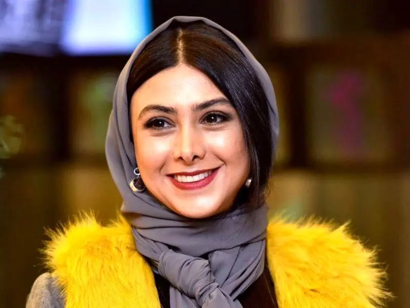 استایل هخامنشی آزاده صمدی در فضای مجازی وایرال شد + عکس استایل هخامنشی آزاده صمدی در فضای مجازی وایرال شد + عکس
