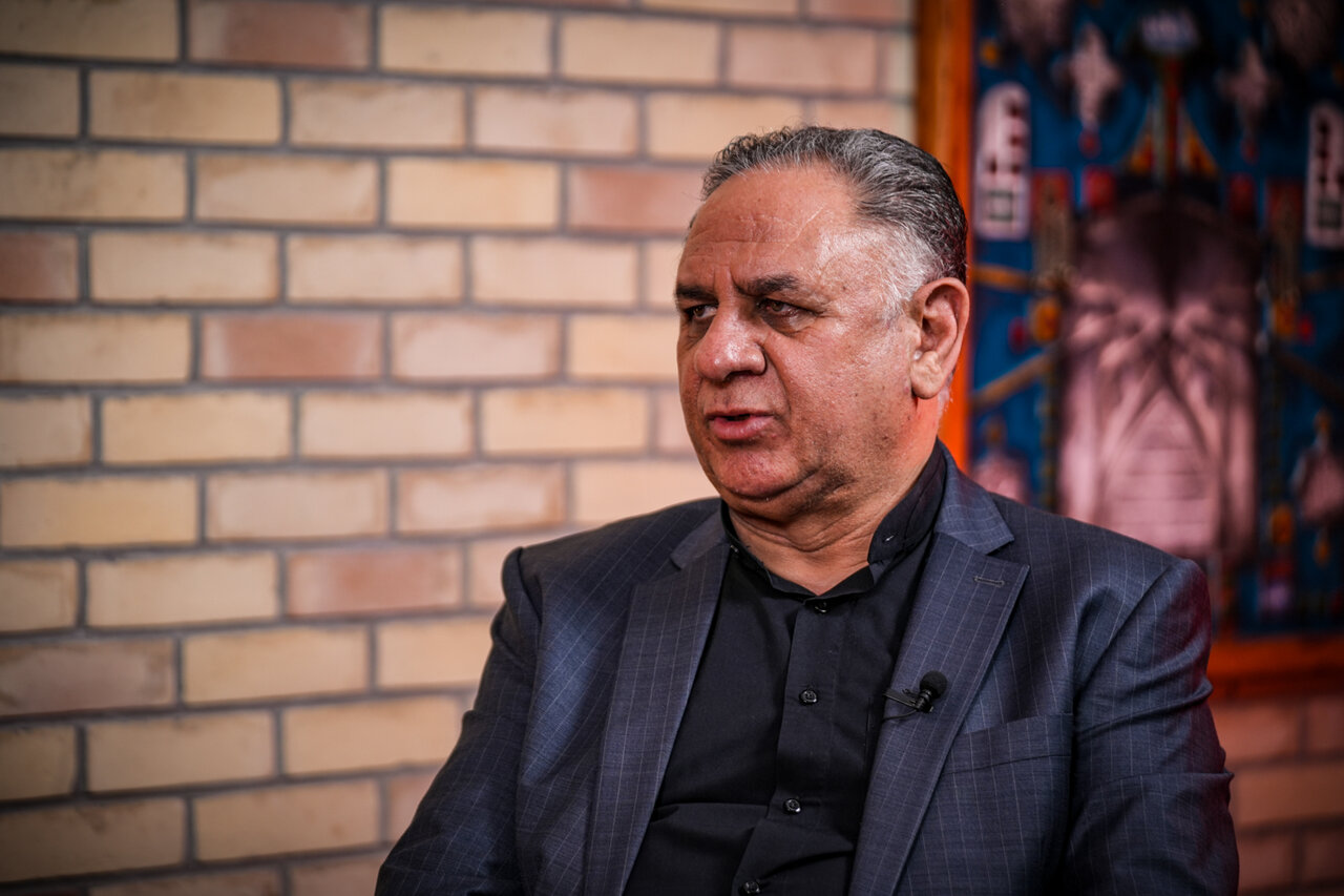 توسعه بازارهای صادراتی در دستور کار/رئیس هلدینگ توسعه صنایع بهشهر: در جنگ حتی یک ساعت هم وقفه در تولید نداشتیم توسعه بازارهای صادراتی در دستور کار/رئیس هلدینگ توسعه صنایع بهشهر: در جنگ حتی یک ساعت هم وقفه در تولید نداشتیم