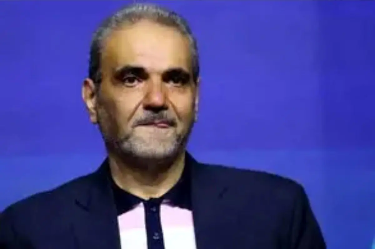 سوال شخصی و خانوادگی خیابانی از نورافکن در تلویزیون/ویدیو