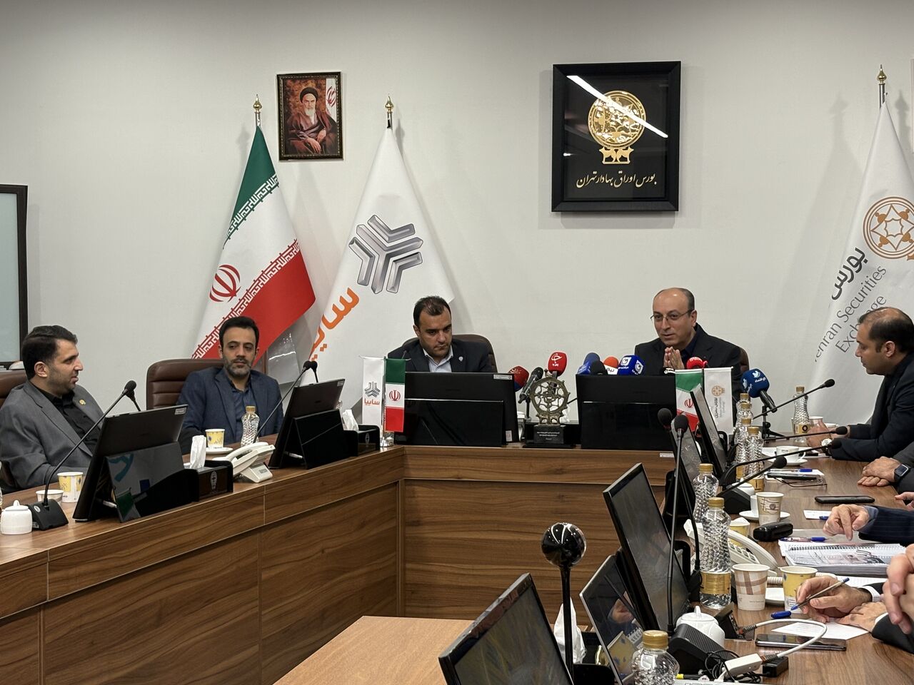 معوقات شاهین را امسال تمام می کنیم/ تکمیل خودروهای ناقص سایپا تا پاییز معوقات شاهین را امسال تمام می کنیم/ تکمیل خودروهای ناقص سایپا تا پاییز