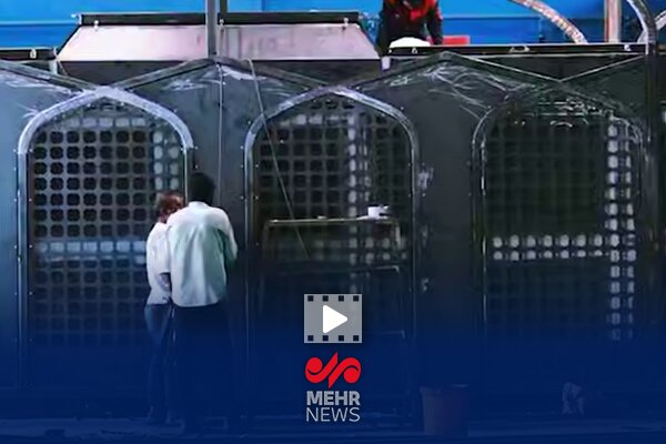 آماده‌سازی خودروی ویژه حمل پیکر رهبر شهید انقلاب