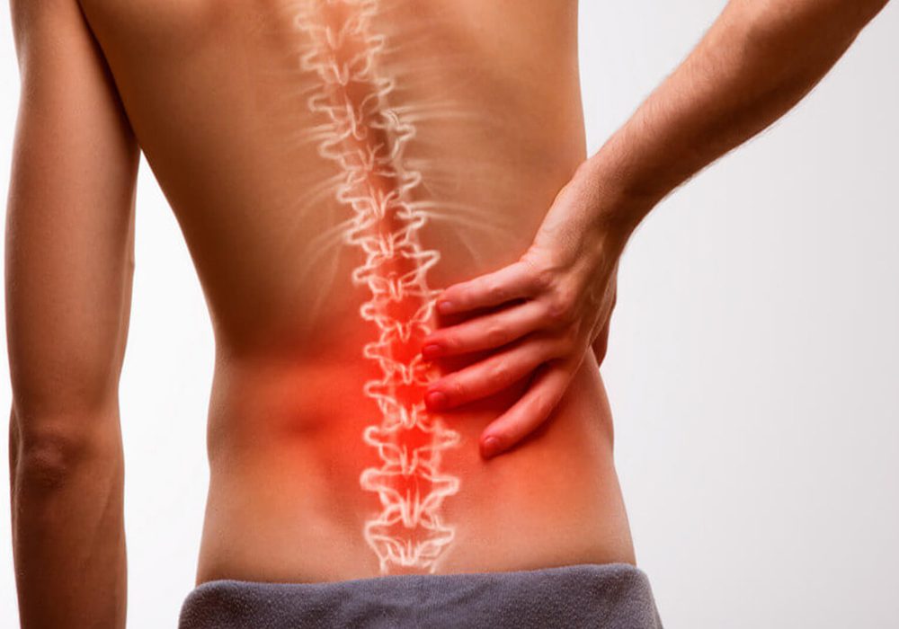 اگر می خواهید از شر دردهای کمر و گردن راحت شوید به این طریق بخوابید