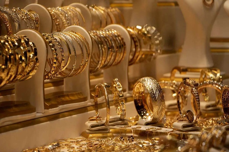 رکود و بحران در بازار طلا؛ حباب سکه ۱۰ میلیون شد رکود و بحران در بازار طلا؛ حباب سکه ۱۰ میلیون شد