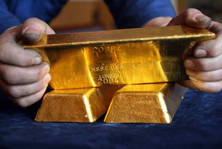 سقوط قیمت طلا به کف سه‌هفته‌ای؛ اونس ۳۳۱۲ دلار شد