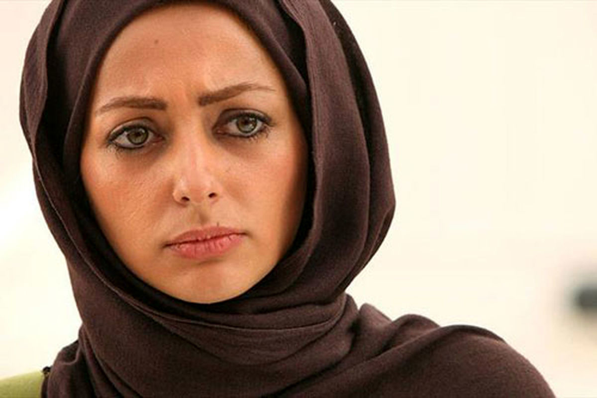 نفیسه روشن با استوری جدیدش غوغا به پا کرد! نفیسه روشن با استوری جدیدش غوغا به پا کرد!