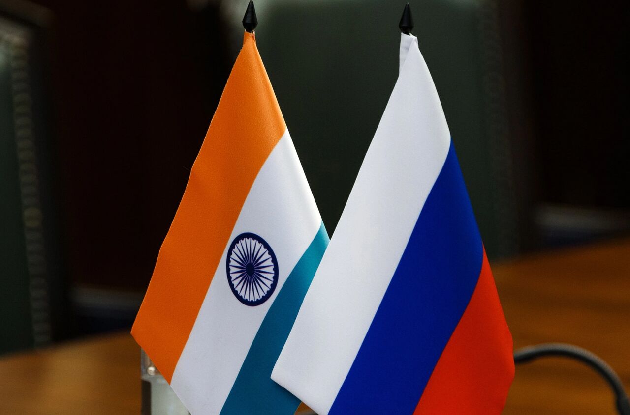 هند و روسیه در دهلی همکاری صنعتی را گسترش دادند؛ بیاعتنایی به تهدیدات آمریکا هند و روسیه در دهلی همکاری صنعتی را گسترش دادند؛ بیاعتنایی به تهدیدات آمریکا