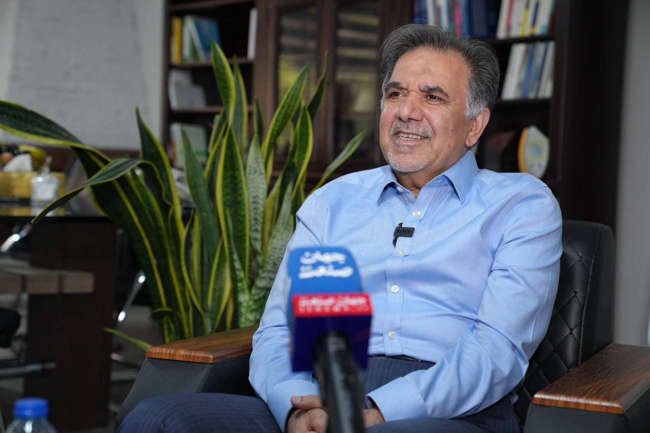 پیشنهاد دکتر عباس آخوندی : سیاست بی‌طرفی فعال