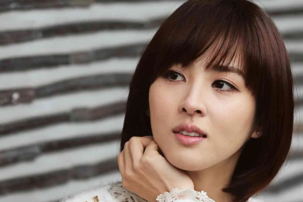 چهره کمتر دیده‌شده بانو سوسانو در دوران دبیرستان + عکس