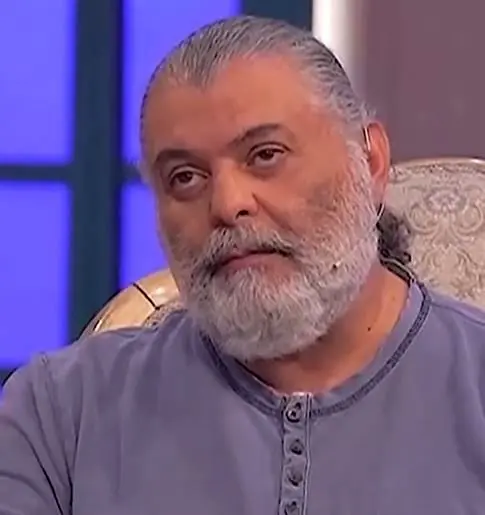 آقای بازیگر: به مادرم دیکته می‌گفتم + ویدیو