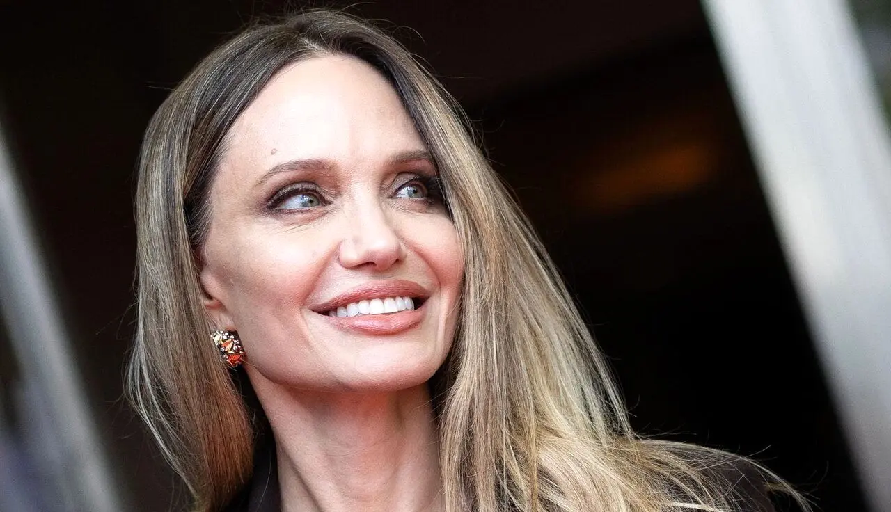 آنجلینا جولی: «کشورم را دوست دارم اما به رسمیت نمی‌شناسم»