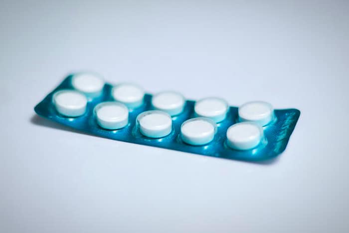 آیا قرص آهن در بارداری باعث چاقی جنین و سختی زایمان می‌شود؟