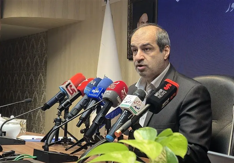 احیای دریاچه ارومیه امکان‌پذیر است/ آغاز بارورسازی ابرها در نقاط پرتنش