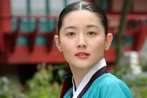 استایل لاکچری یانگوم، همه نگاه‌ها را به او دوخت