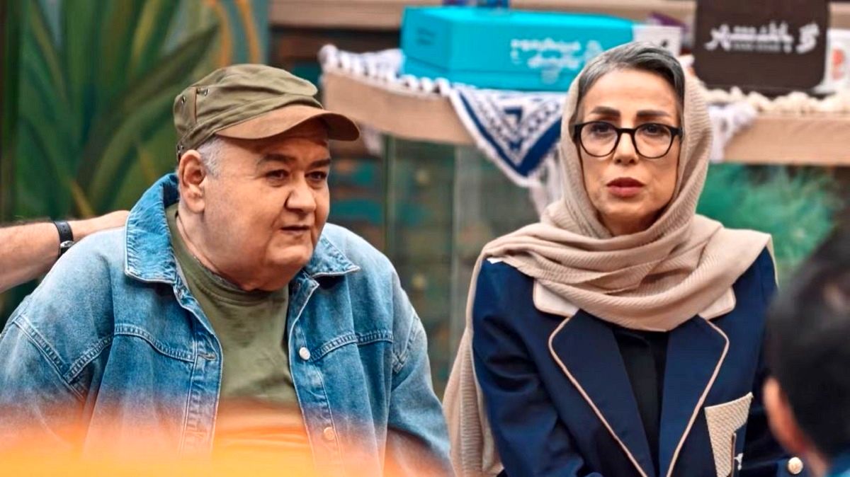 اکبر عبدی و همسرش در کنار فریبا کوثری در خانه سینما +عکس