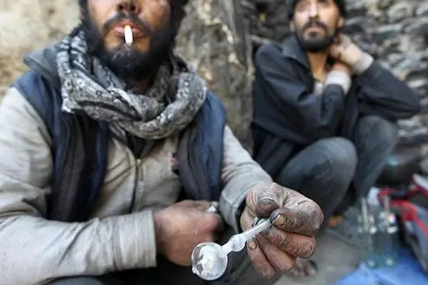 اینجا مواد ارزان‌تر از نان است!