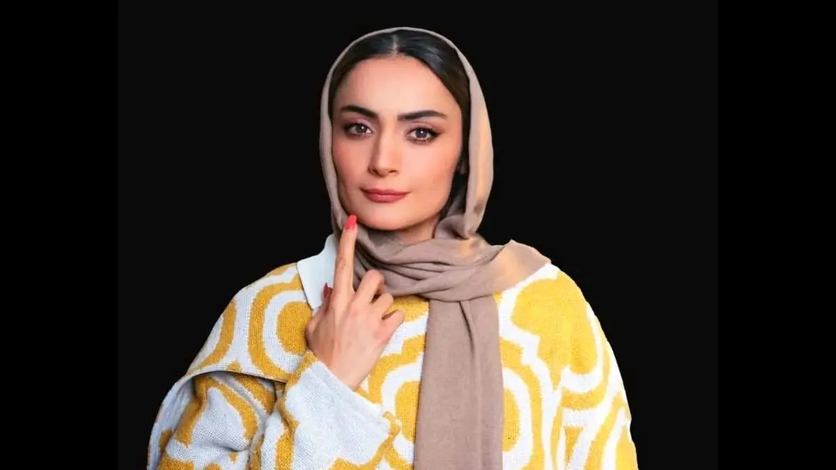 تبریک تولد السا فیروزآذر به خاله کارگردانش «تهمینه میلانی»! تبریک تولد السا فیروزآذر به خاله کارگردانش «تهمینه میلانی»!